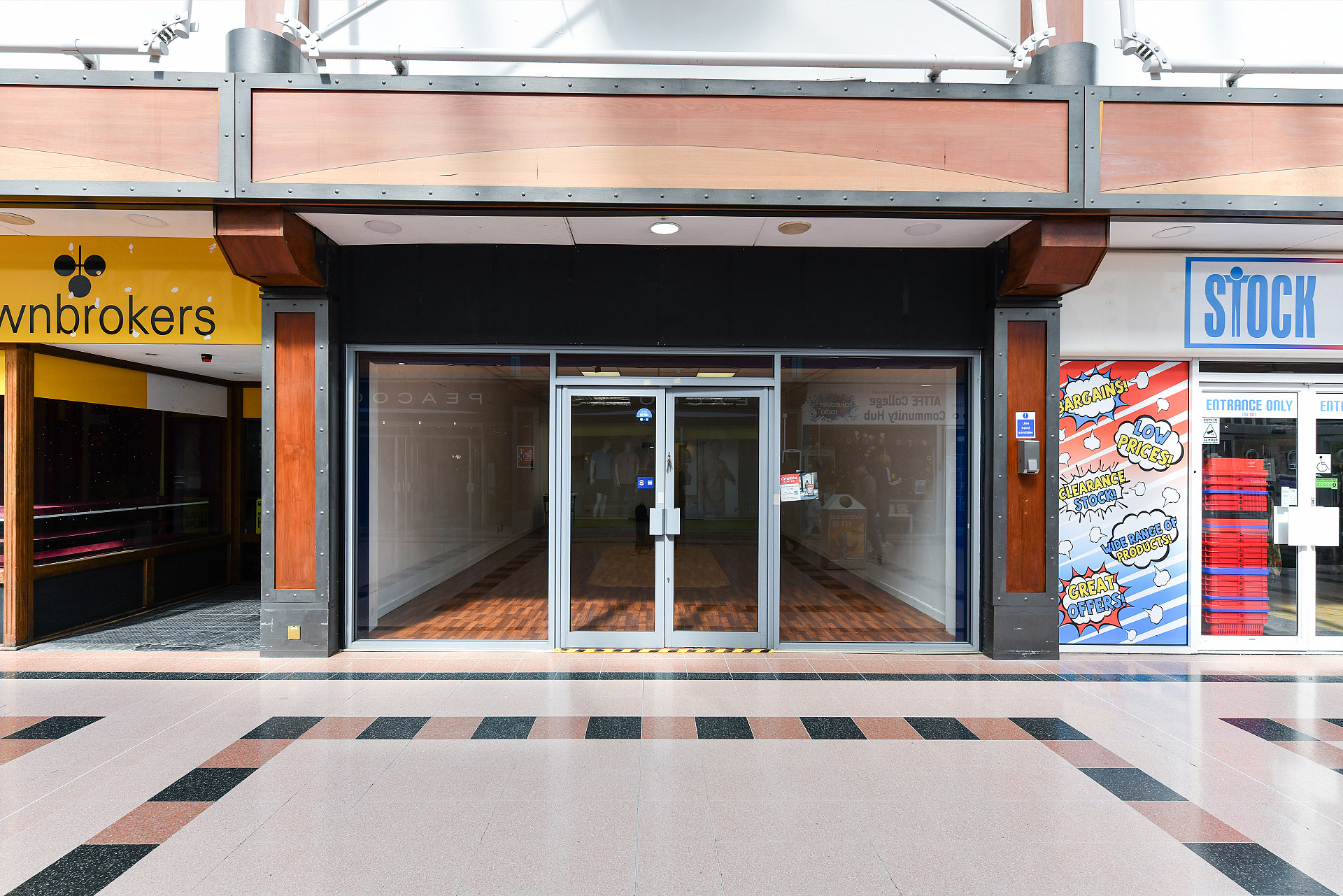 Photo of Sutton In Ashfield - Unit 12 Idlewells Shopping Centre